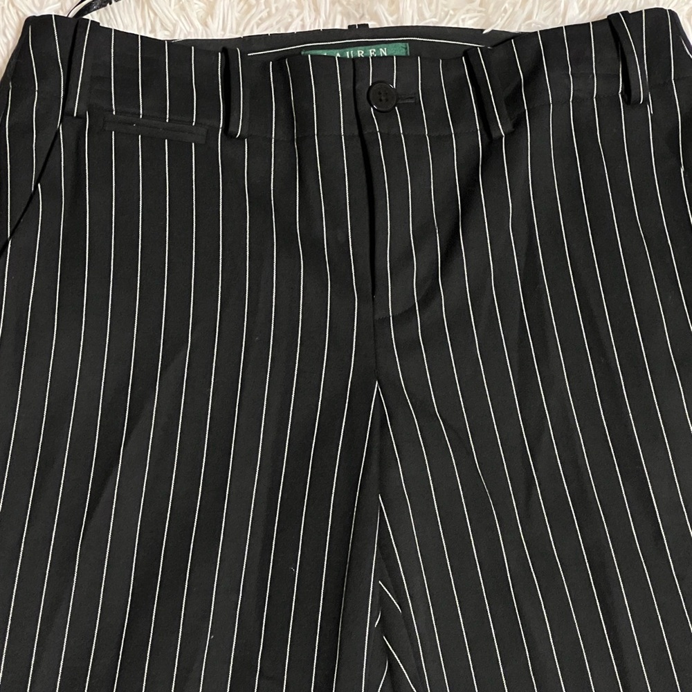Lauren Ralph Lauren pants size 2P - Picture 2 of 3